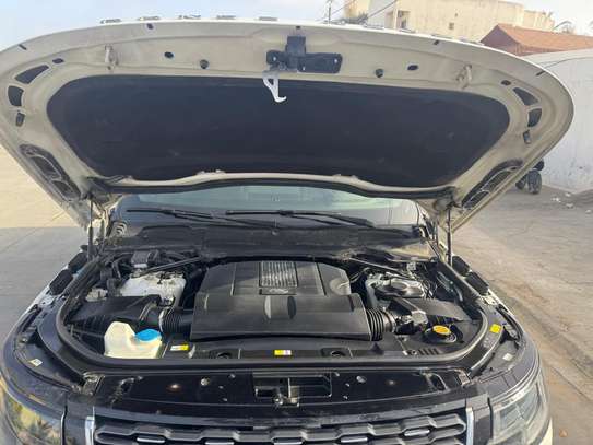 Range Rover SV Autobiography  - modele 2020 / fully loaded image 12