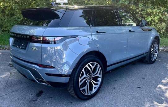 Range Rover evoque image 3