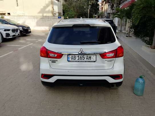 Rvr 2018 version 4x4 image 5