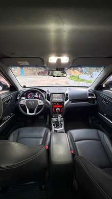 Ssang yong Tivoli 2016 image 5
