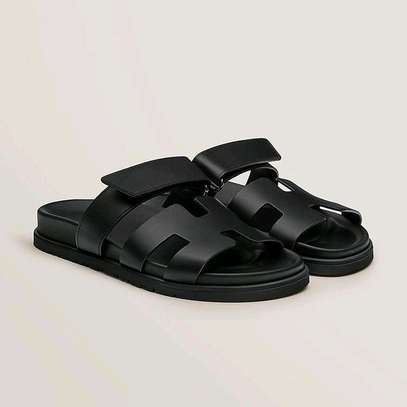Sandale de luxe Berluti, Versace Louis VuittonHermès homme image 11