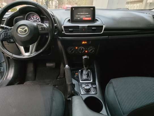 Mazda 3 2015 image 2