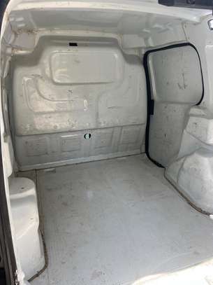 Ford transit image 8