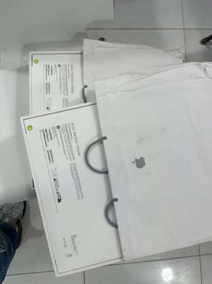MacBook Pro M5 14 Pouce image 3