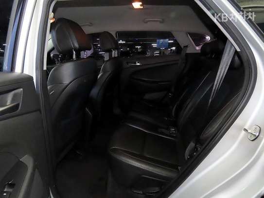 Renault  qm6 2016 image 2