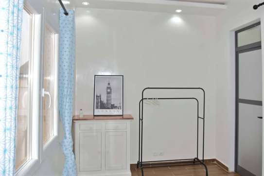 Appartement  meublés à louer à Front de terre image 13