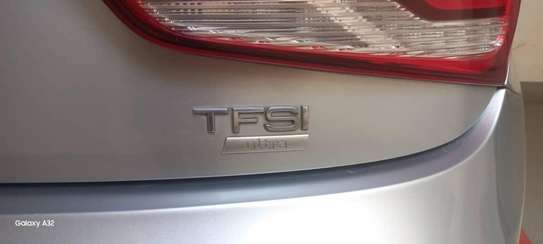 AUDI A1 SPORTBACK 1.0 TFSI ULTRA S-TRONIC image 7