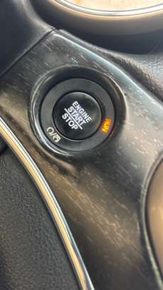 Jeepe grand Cherokee image 2