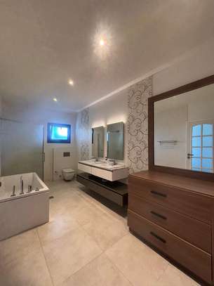 Appartement avec piscine -Corniche des Mamelles image 5