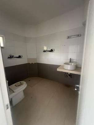 Villa R+4 au Point E image 3