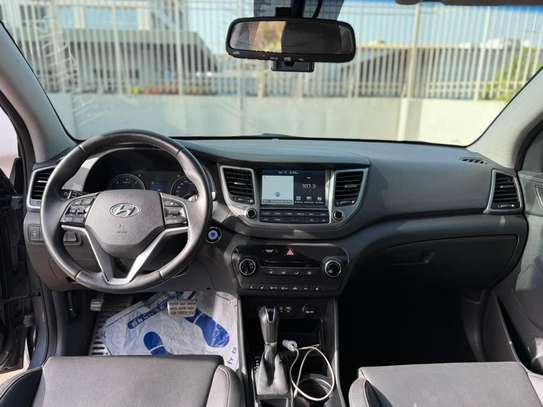 Hyundai Tucson 2017 diesel automatique image 4