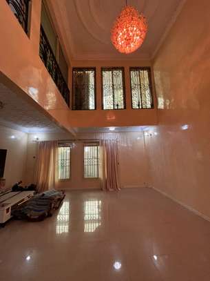 villa image 3