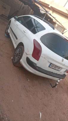 Peugeot 308 2011 image 4