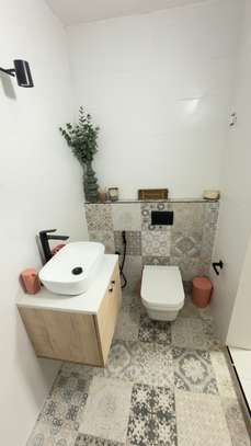 Studio louer à Sacré-Cœur 3 image 8