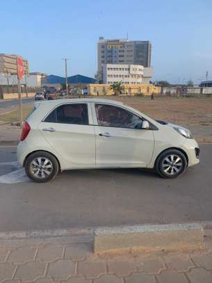 Kia Morning image 10