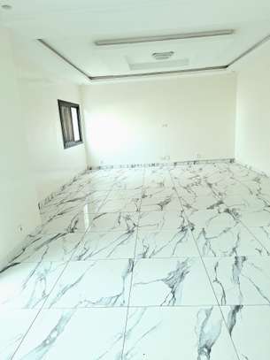 APPARTEMENTF4 à Mermoz image 4