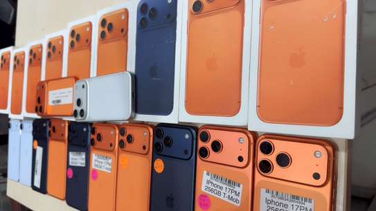 iPhone 17 Pro Max 256 Go / 512 go image 2