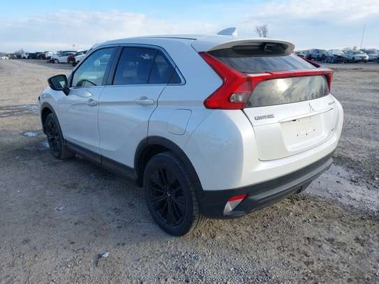 MITSUBISHI ECLIPSE CROSS 2019 image 11