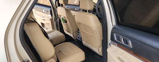 Ford Explorer 2017 image 4