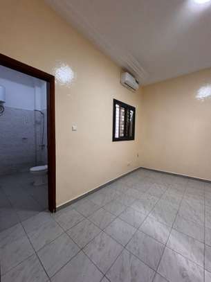 APPARTEMENT image 8