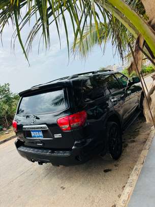 Toyota Séquoia 2012 image 3