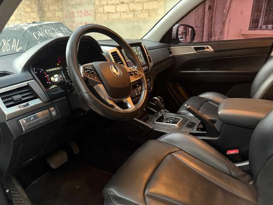 REXTON SPORT 2018 Diesel image 11