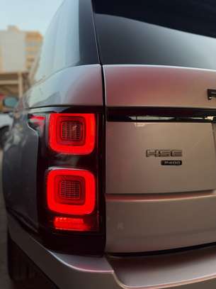 Range Rover Vogue image 12