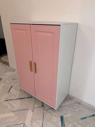 Armoire rose moderne image 2
