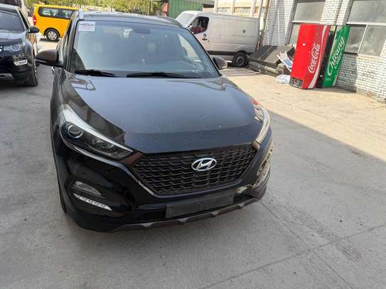 Hyundai tucson image 12