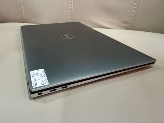 Dell Precision 5550 image 5