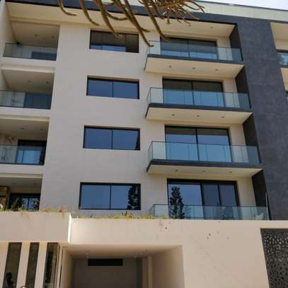 Appartement à Fann Mermoz avec piscine image 4
