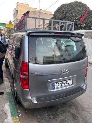 Hyundai Grand Starex 2016 image 2