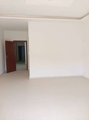 Appartement à vendre de 03 Chambres aux Mamelles image 9