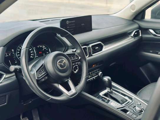 Mazda cx5 2022 image 5