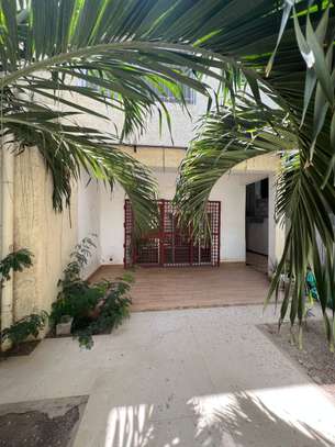 Villa R +1 à vendre au point e image 8