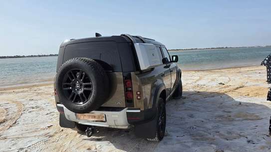 land rover Defender diesel image 8