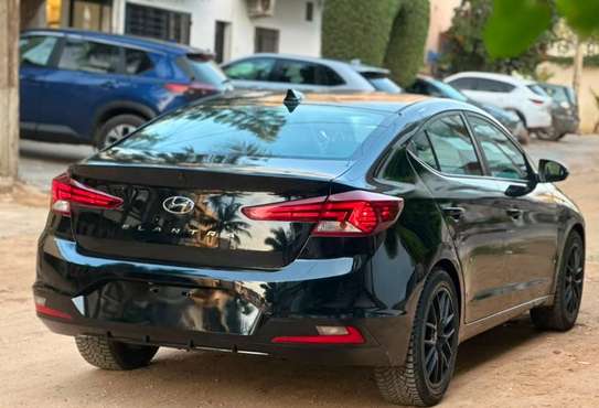 Hyundai Elantra 2020 image 8