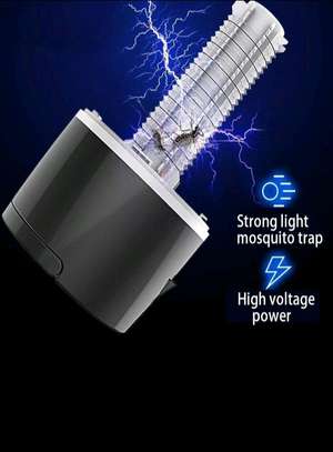 Lampe Anti-Moustique UV Intelligente USB - Aspiration image 4