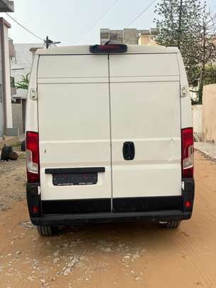 Citroën jumper image 2