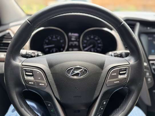 HYUNDAI SANTAFEE 2017 image 11