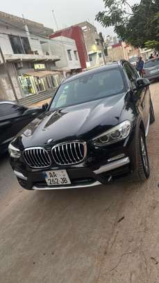BMW X3 2019 Full options image 4