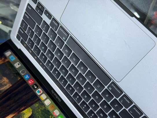 MacBook Pro 2020 image 4