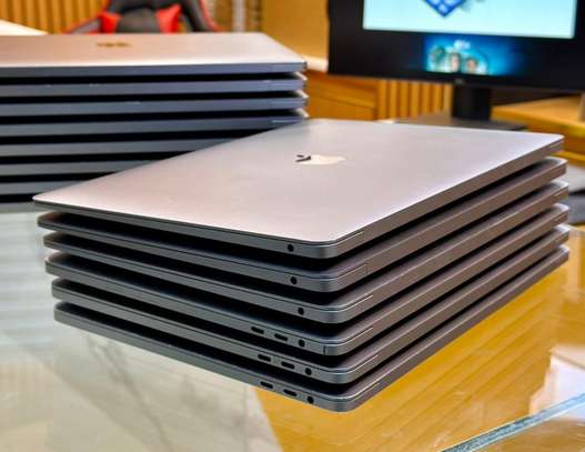 MacBook Pro TeachBar i7 2020 de 13-inch image 4