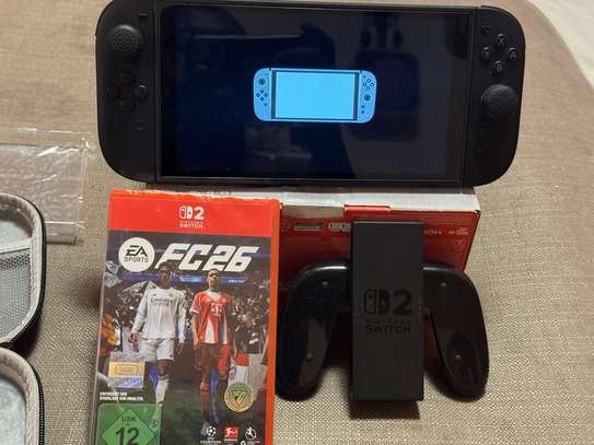 Nintendo Switch 2 NEUVE + 2 jeux (FC26  Street Fighter 6) image 8