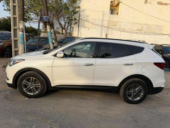 Hyundai Santafe image 7
