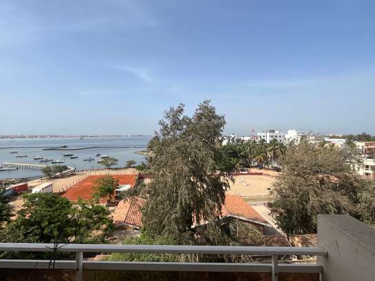 Appartement F4 meublé avec vue mer à Hann Marinas image 9