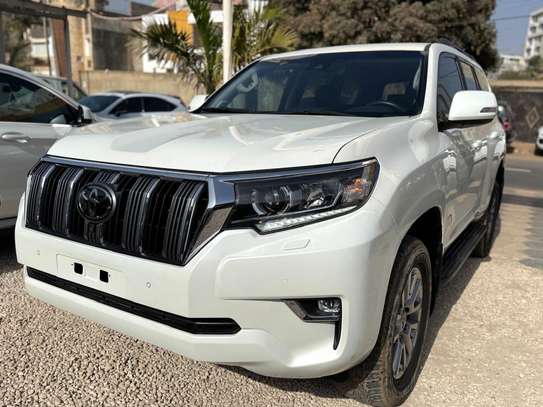Toyota land cruiser TXL image 5