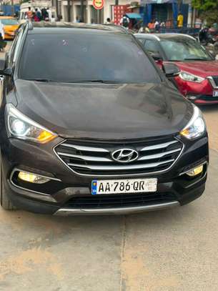 Hyundai santafe 2016 image 2