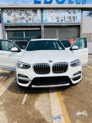 BMW X3 SUV xdrive 30i compact blanc performant image 3