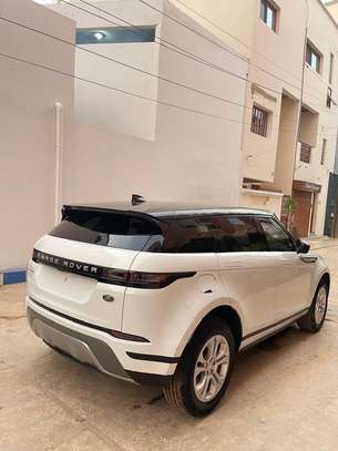 Range Rover Evoque 2021 SUV image 3